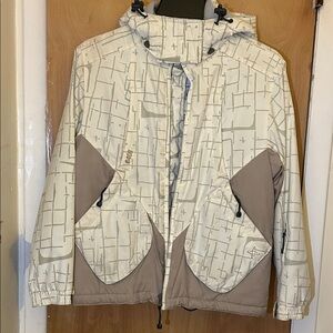 E408 Turbine Boardwear Snowboard Girl's Cream Hooded Jacket